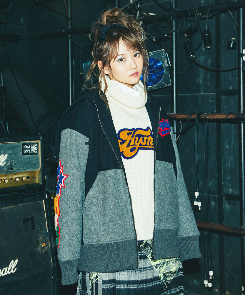 HYSTERIC GLAMOURヴィクセンガール総柄フリース♡激レア HYSTERIC GLAMOURヴィクセンガール総柄フリース♡激レア レディース